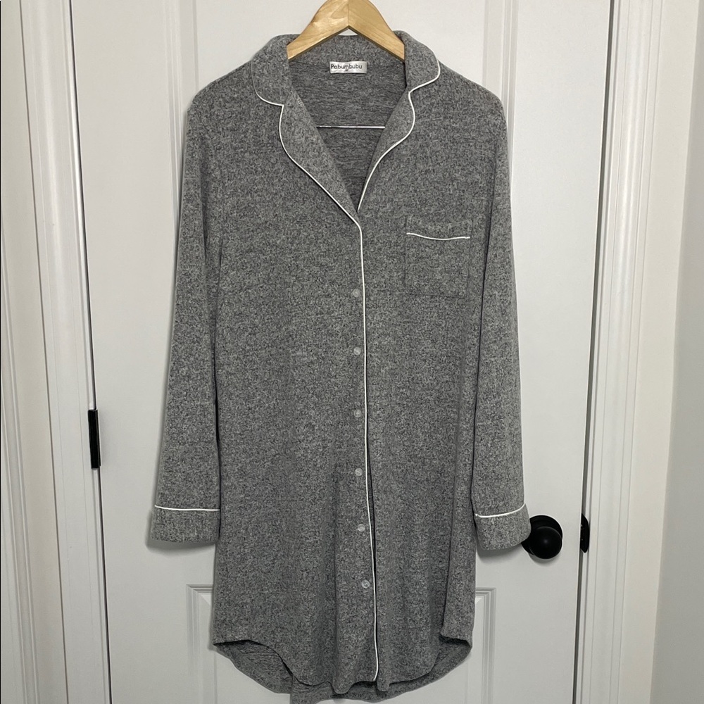 Pabumbubu Women’s Button-Up Nightshirt Gray M
